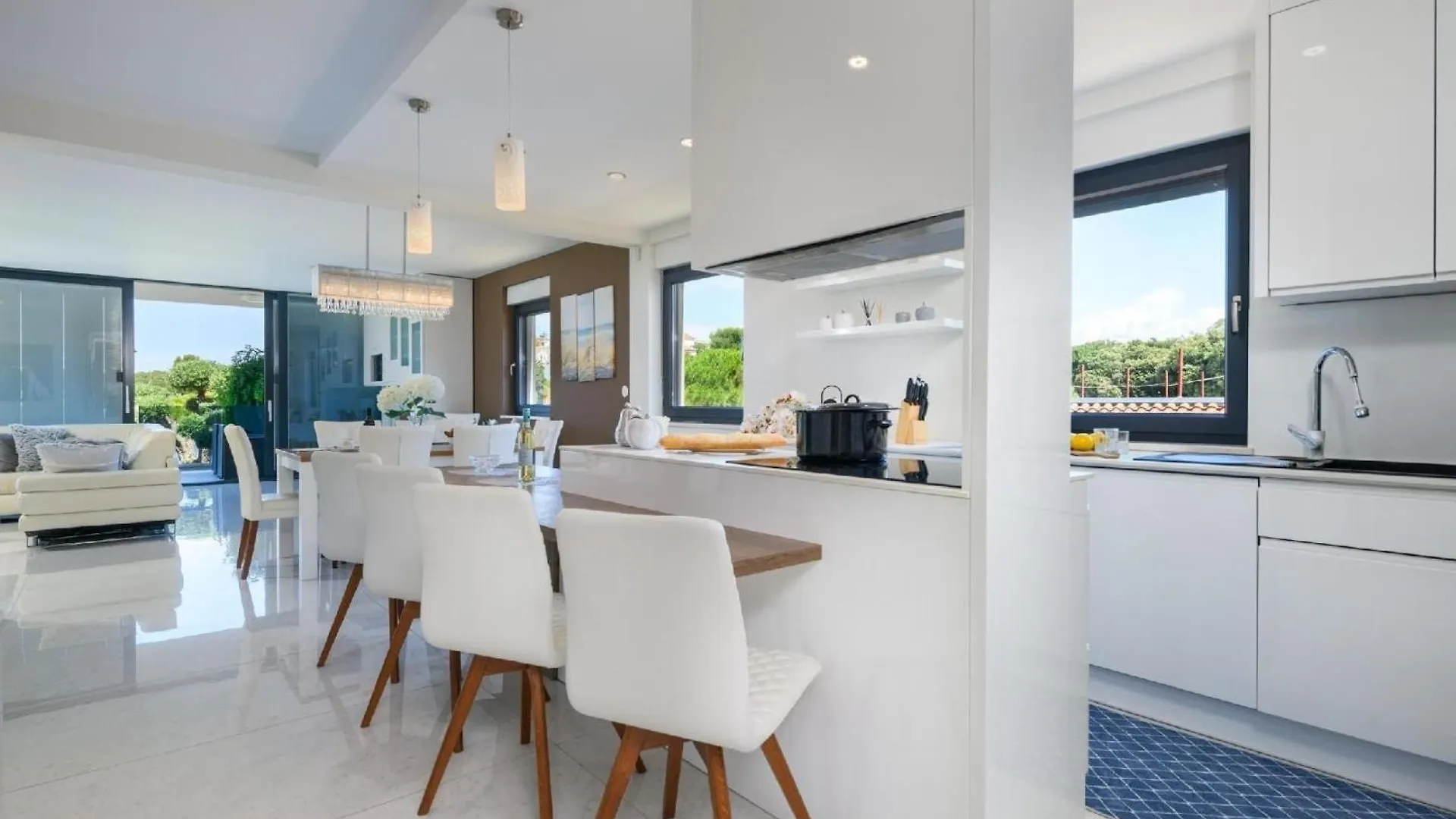 Luxury Apartment Kevin Medulin