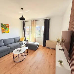 House Anka Apartman